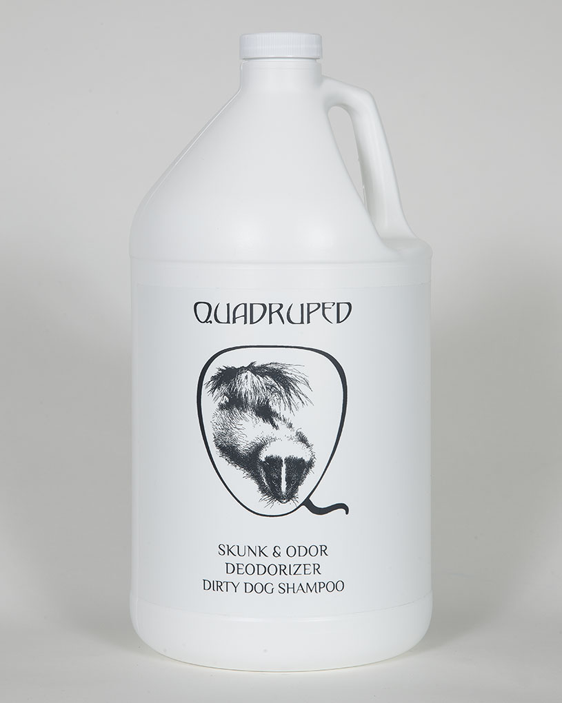 Quadruped Pet Care Skunk Deodorizer & Odor Eliminator Concentrated Shampoo (1 gallon)